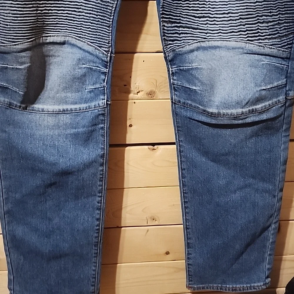 Mens True Religion Jeans Size 40 NEW Style Rocco Moto Great Christmas Gift